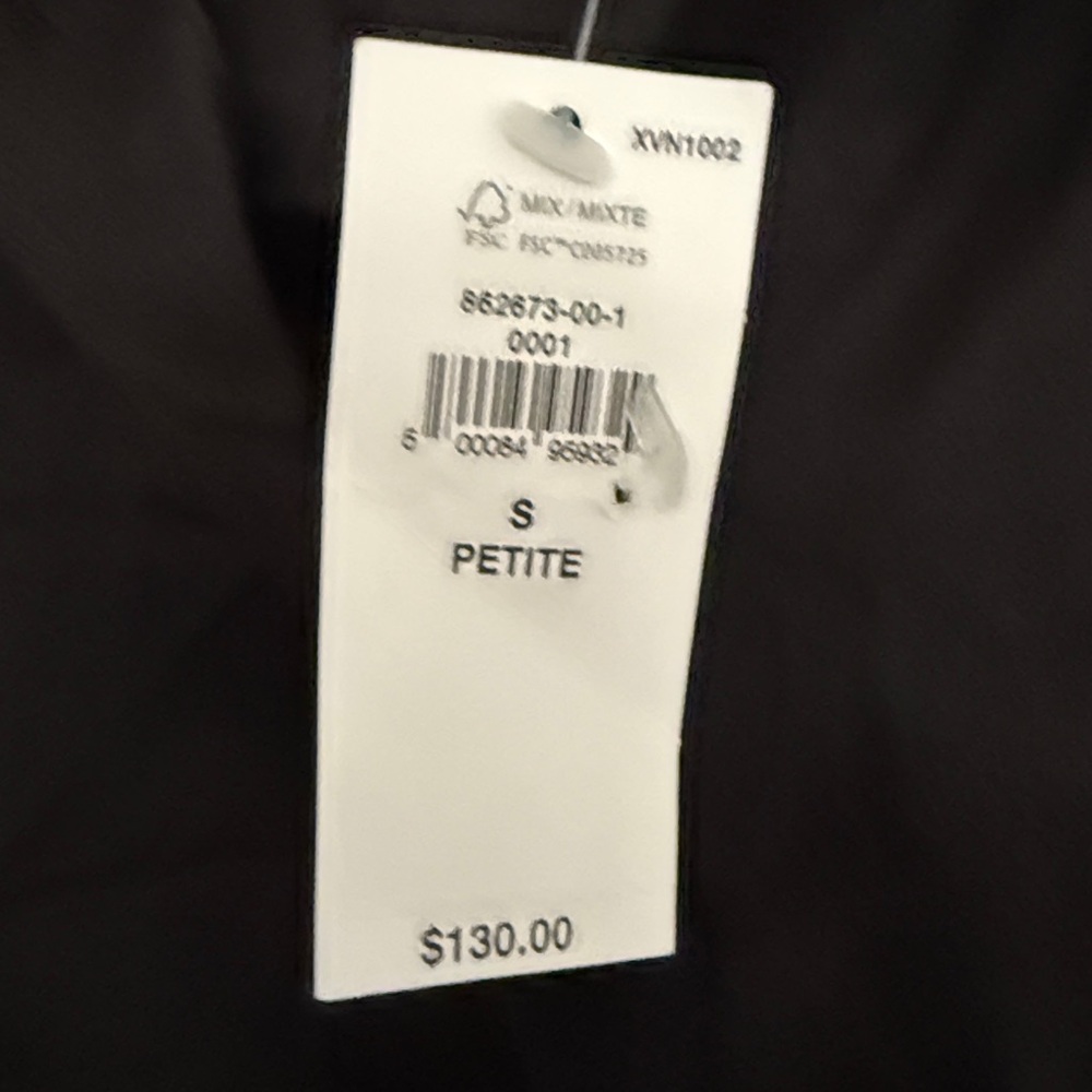 Banana Republic 100% Silk Black Cap Sleeve Quarter Button Blouse. Size SP - Picture 4 of 7
